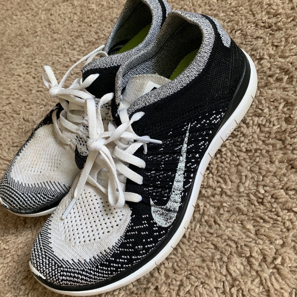 Nike Free Flyknit Sneakers